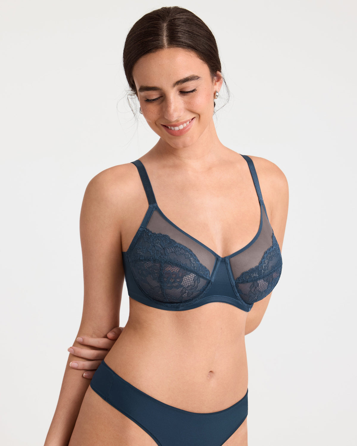 Full Coverage Underwire Mesh Lace Bra