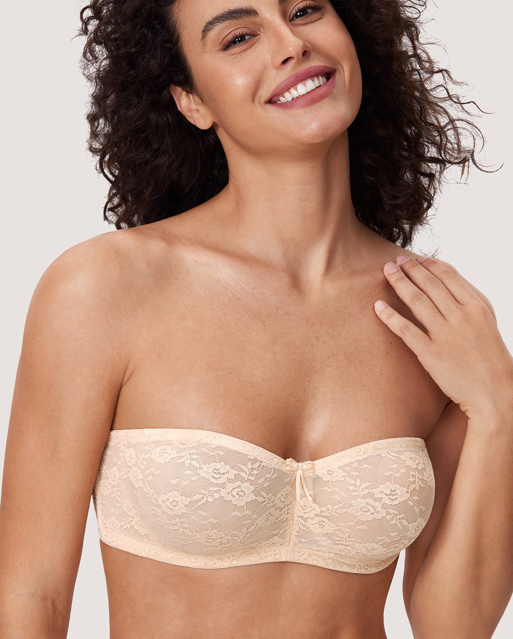 Floral Lace Strapless Bra