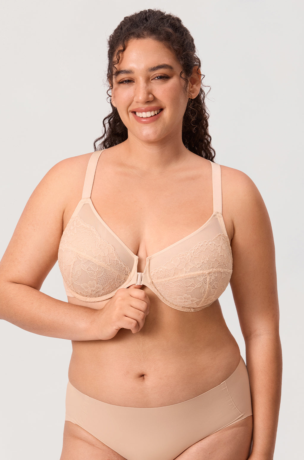 Full Coverage Front Closure Racerback Lace Bra